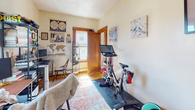 40 Mozart St Unit 3