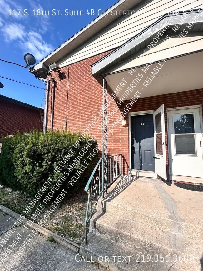 Building Photo - 117 S 18th St Unit Suite 4