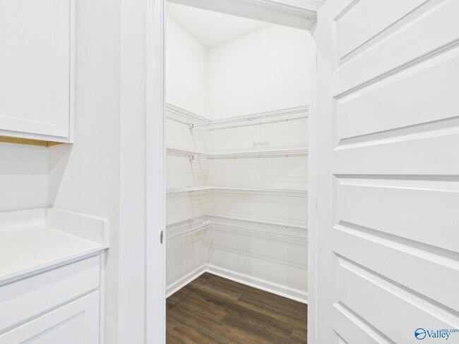 Photo - 237 Murphy Ln