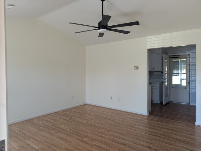 Photo - 139 Haney Rd