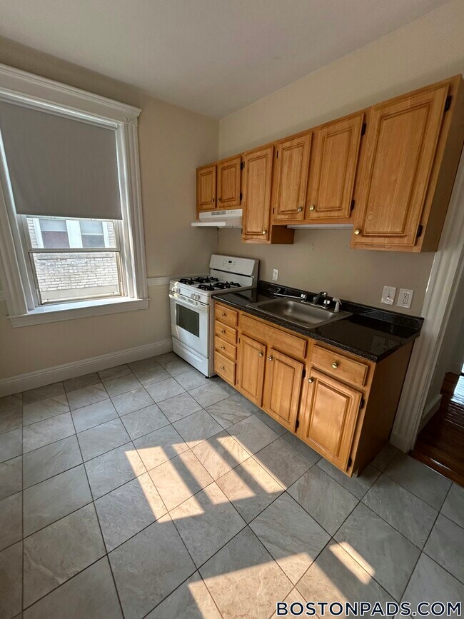 Photo - 127 Washington St Unidad 46