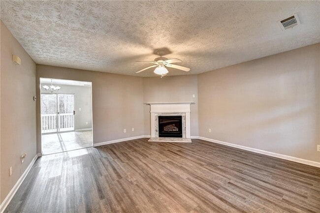 Photo - 960 Melrose Park Pl NW