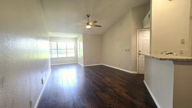 Photo - 3400 Pinewalk Dr N Unit 928
