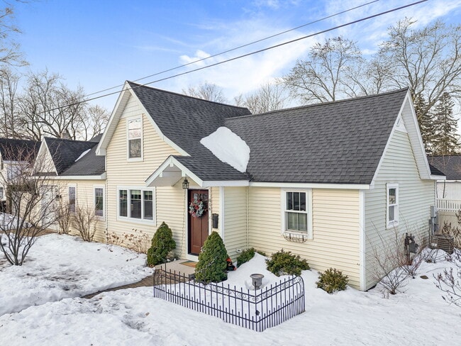 Photo - 814 Locust St