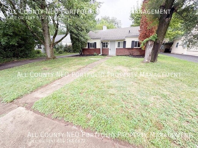 Photo - 417 S Hampton Rd
