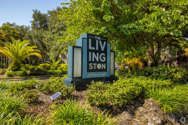 Entrada - 15420 Livingston Ave Lutz, FL 33559 - Livingston, The