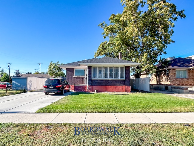 Building Photo - 158 W Center St Unit 158 W Center St  #A Rental