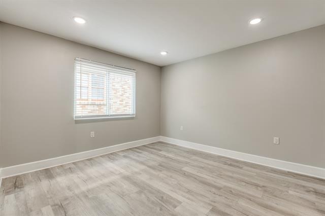 Photo - 4915 Bryan St Unit 203