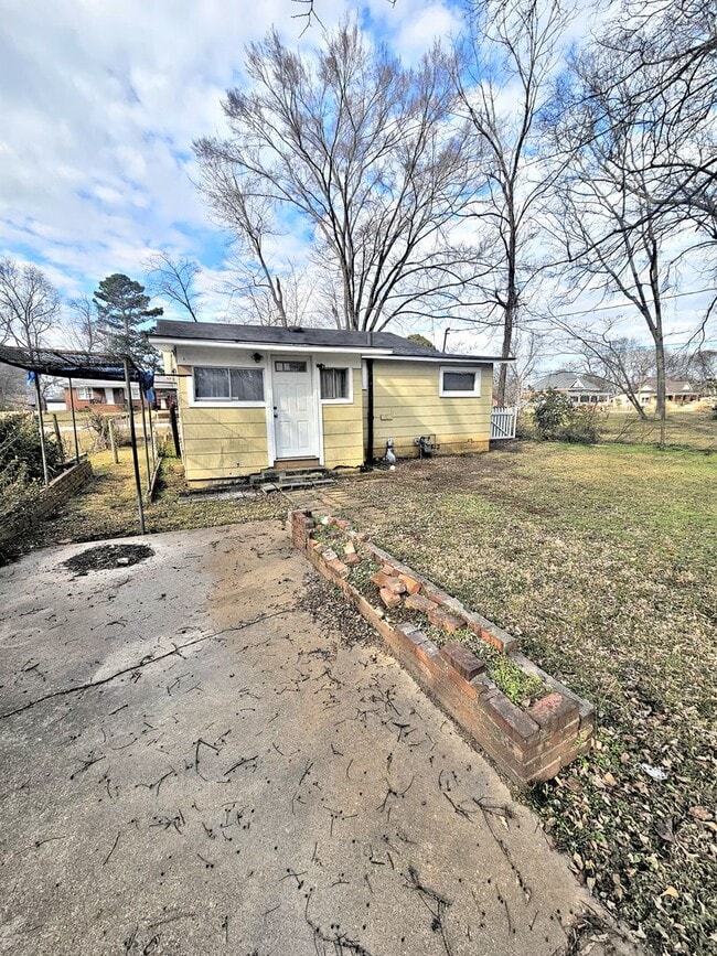 Photo - HOUSE FOR RENT - DECATUR NW