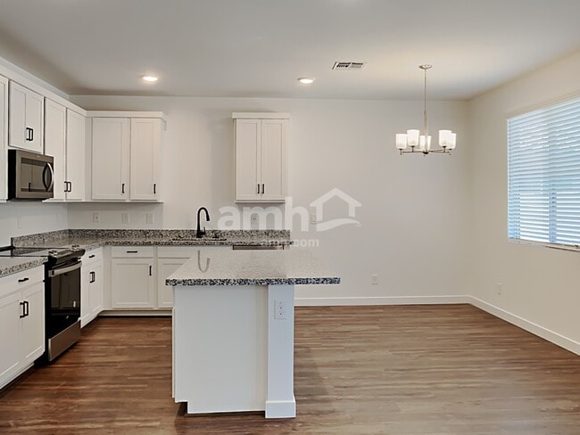 Photo - 4137 S 105th Dr