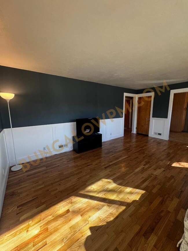 Photo - 2507 Lewis Ave