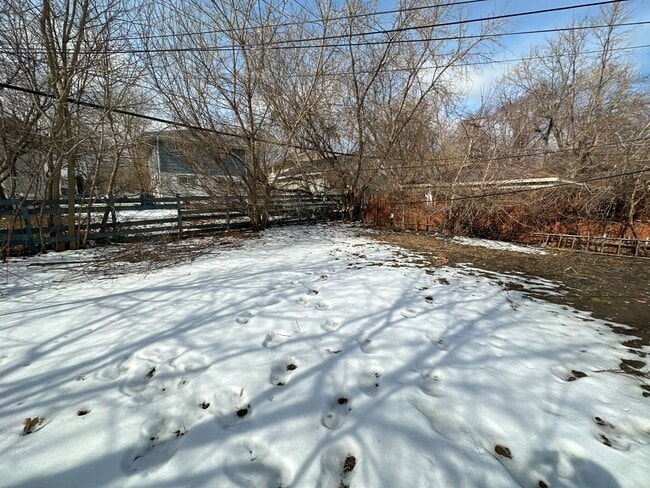 5677-5679 N 61st St. (Duplex) - 5677-5679 N 61st St. (Duplex) Apartment Unit 5677 (Lower)