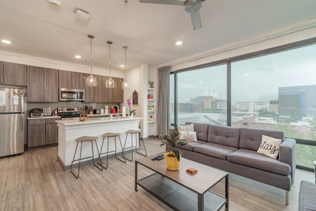 Yugo_AustinNueces_3rdUnit-DSC_6240-Editar - Yugo Austin Nueces