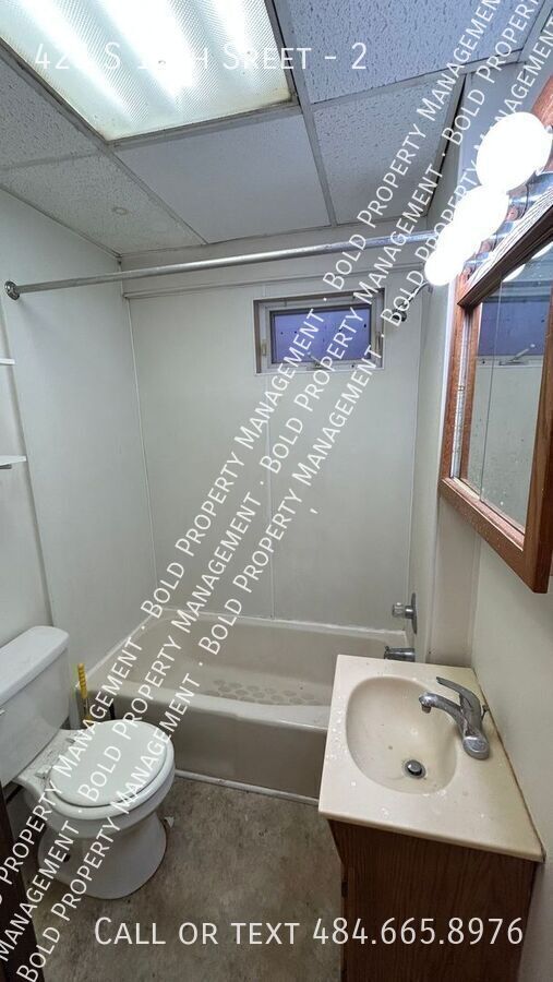 Photo - 425 S 15th St Unit 2