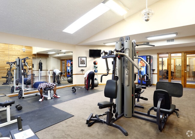 Fitness Center - Willow Glen East