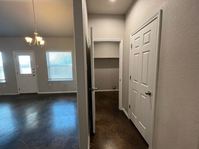 Photo - Luxury 3/2 Duplex in Seguin, Texas