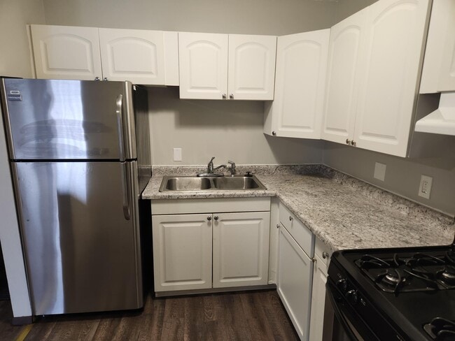 Photo - 7254 72nd Ln N