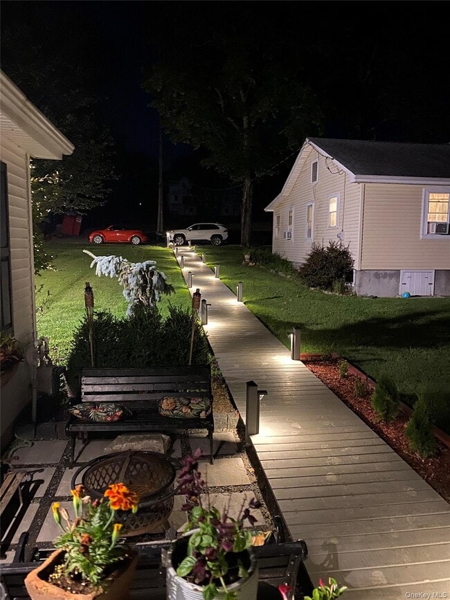 Photo - 112 Scott St