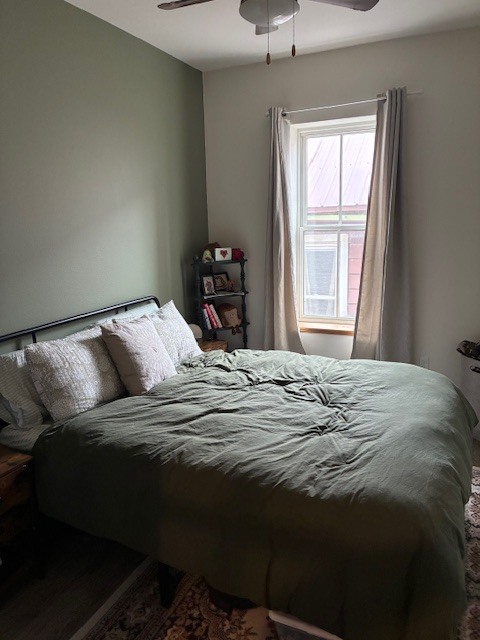 Building Photo - 114 2nd St Unit #202