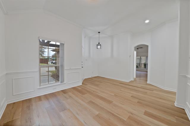 Photo - 1718 Briarhollow Dr