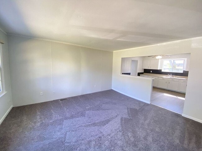 Photo - 4 bedroom ranch style hom