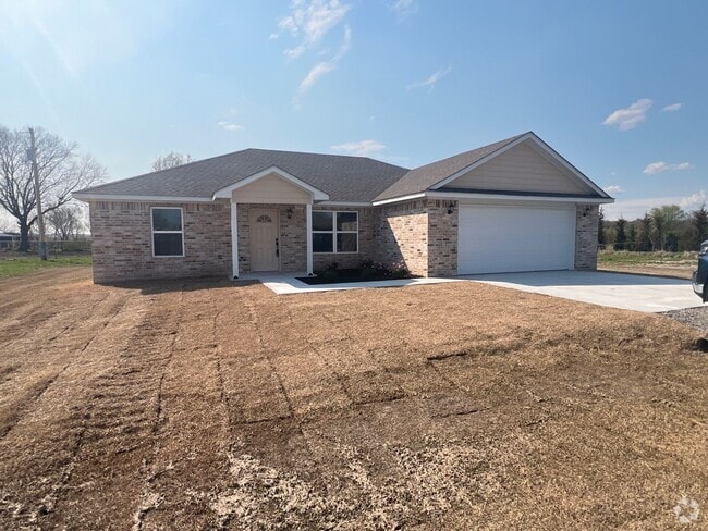 Building Photo - Stunning Newly Built 3-Bedroom, 2-Bath Hom... Rental