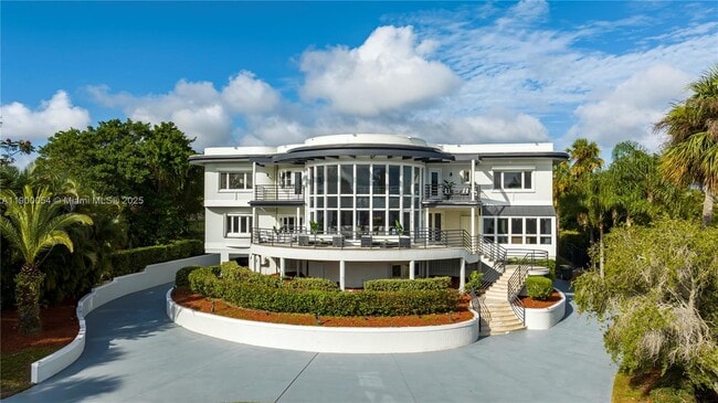 Building Photo - 2827 S Indian River Dr