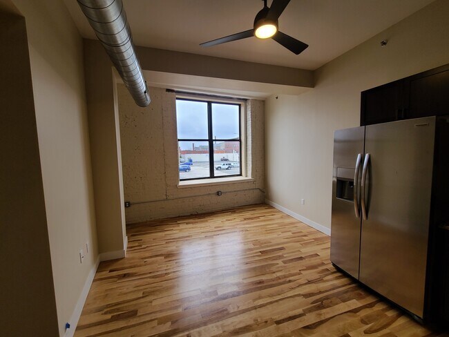 #205 Living/Dining Space`