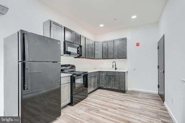 Photo - 7 S Carrollton Ave