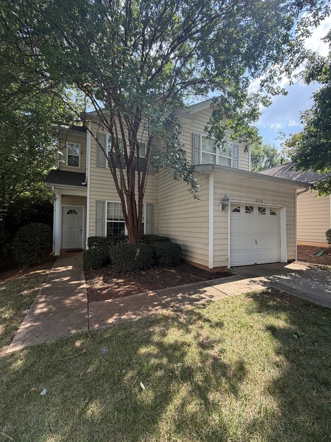 Photo - 6350 Morningview Ct