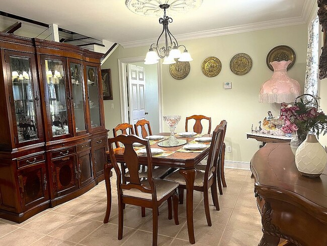 Photo - 17539 Morales Ln