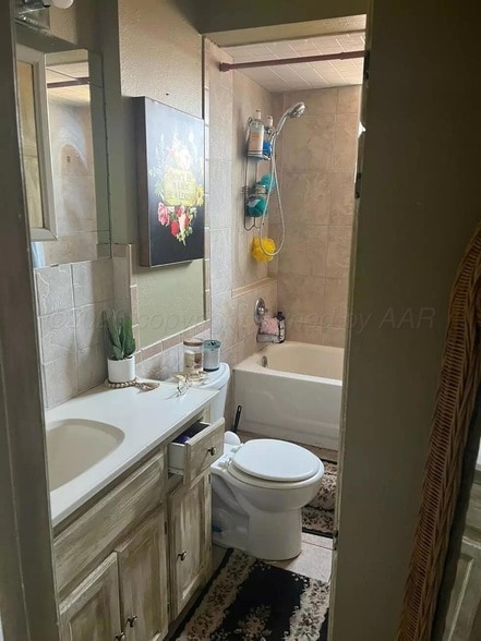 Photo - 905 S Madison St