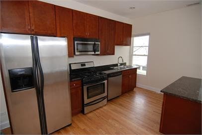 Photo - 6834 N Ashland Blvd Unit 3