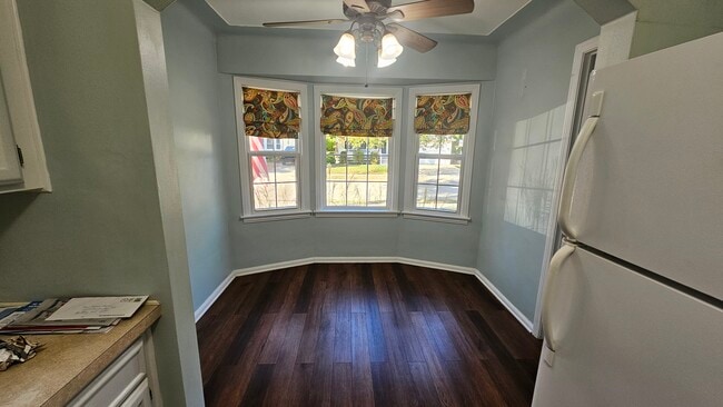 Comida - 2259 Cambridge Rd