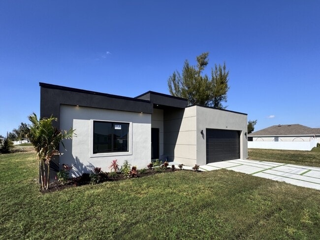 Building Photo - 3101 NW 42nd Pl Rental