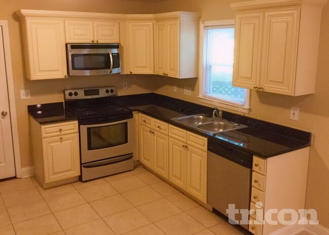 Photo - 7111 Amarillo Dr