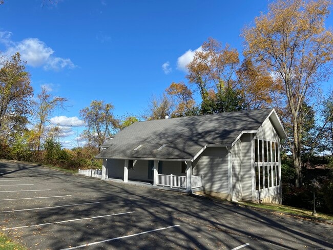 Photo - 151 Shelter Rock Rd Unit 68