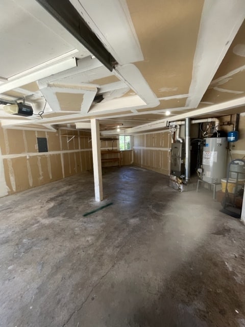 El garaje - 5636 NE 61st St