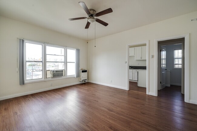 Photo - 1059 Normandie Ave Condo Unit 301C