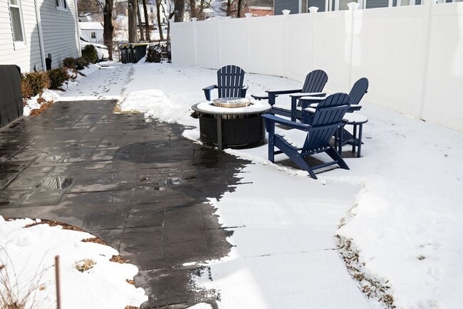 Photo - 104 Union St Unit 2