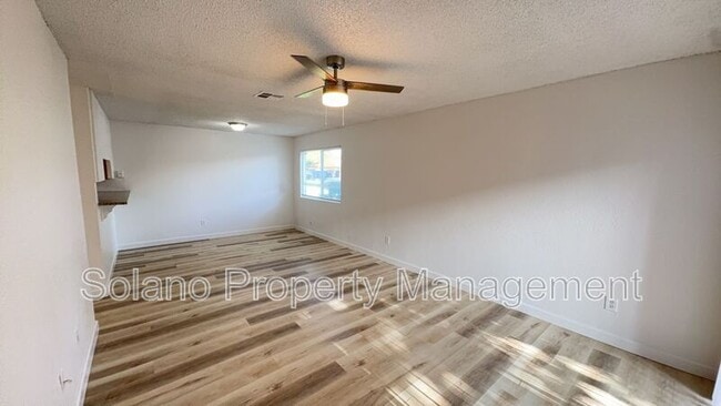 Photo - 1625 Park Ln