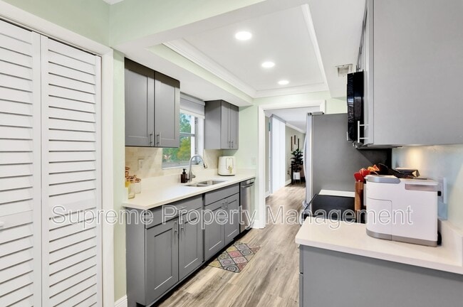 Photo - 1001 Pearce Dr