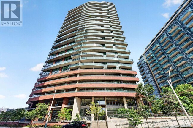 150 E Liberty St Unit 2208
