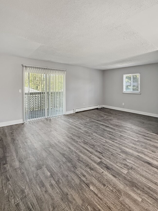 Photo - 3453 Hubal Ave SW