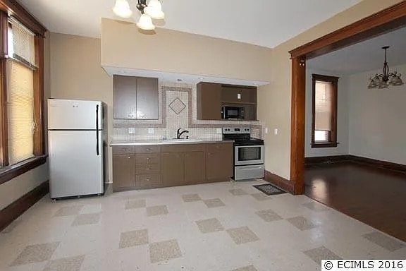 Photo - 422 Loras Blvd Unit 422