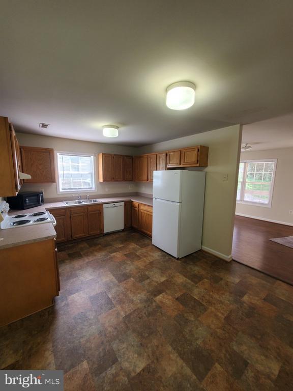 188 Aberdeen Dr