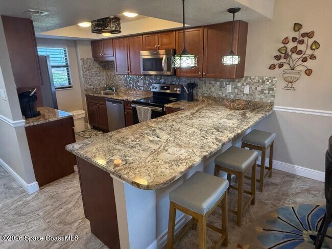 7520 Ridgewood Ave Unit 803