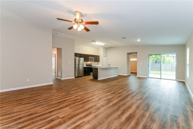 Photo - 719 SW 13th Terrace