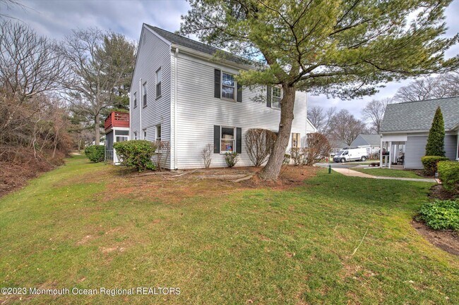 Photo - 384O Sudbury Ln