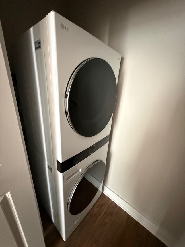 Photo - 137 Diver Dr